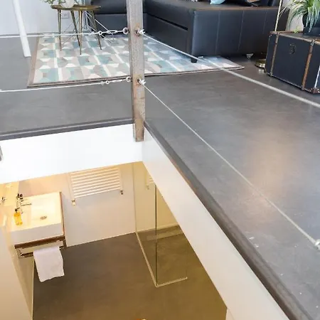 M/s Svalbard * Амстердам